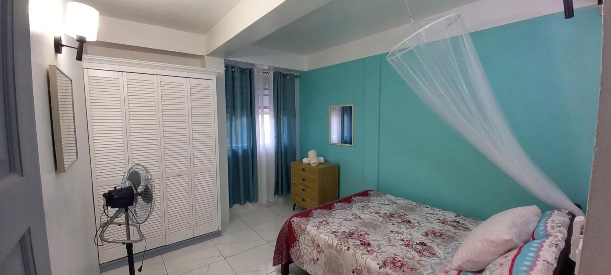 Cozy Vacation Retreat With Free Parking Apartment Roseau Room photo